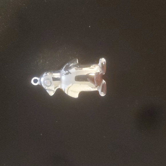 New Hand Carved Hematite Penguin Pendant. - Picture 4 of 11